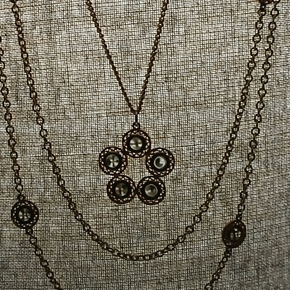 Vintage Gold Tone Triple Stran Necklace Complimented with Translucent Gray Bead